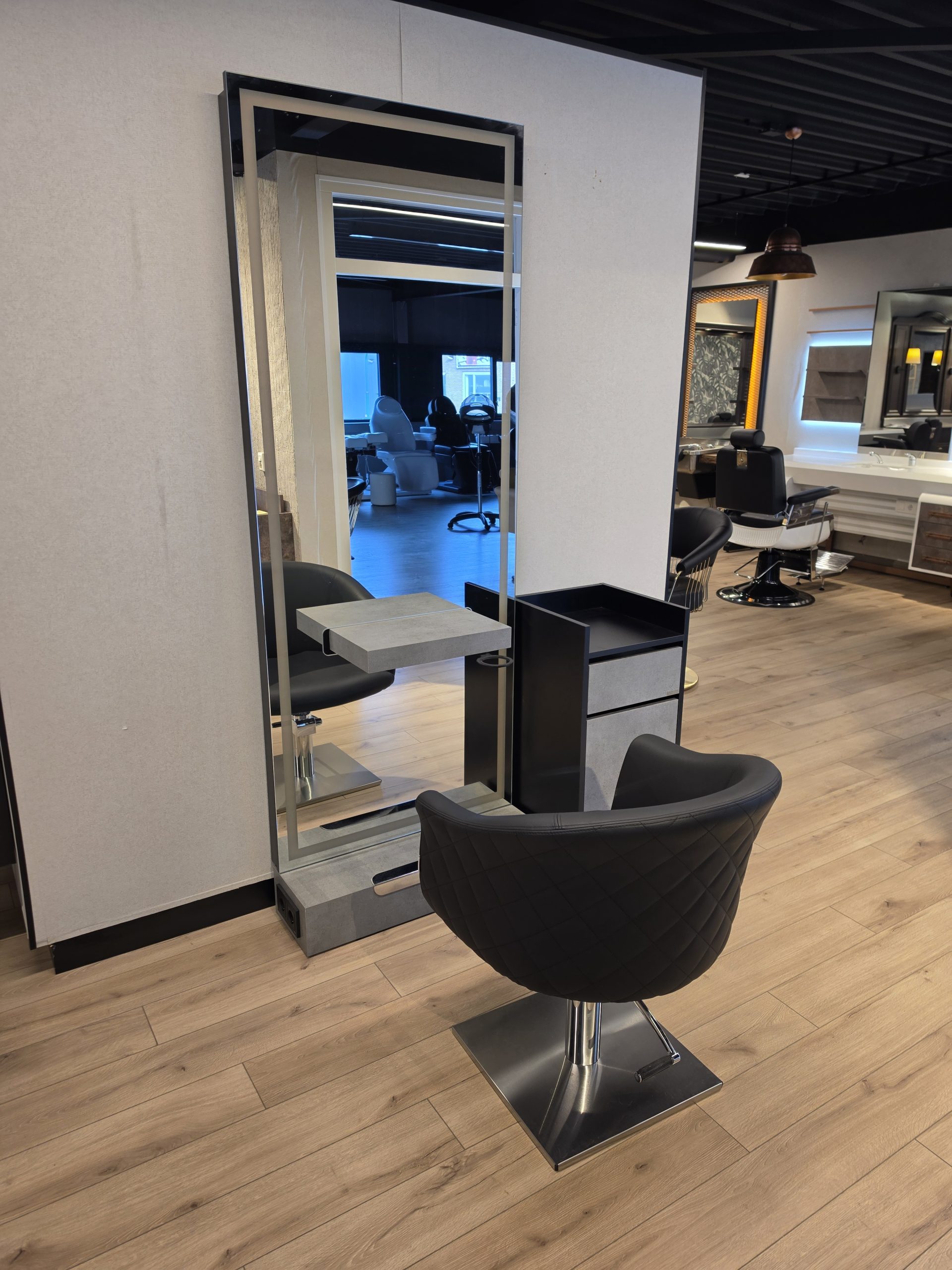 Kaptafel Stone Wall Showroommodel
